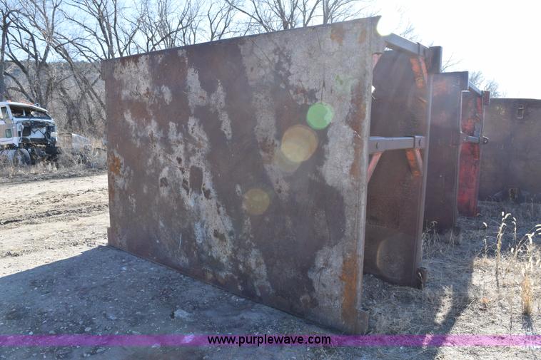 image for item I2373 Trench box