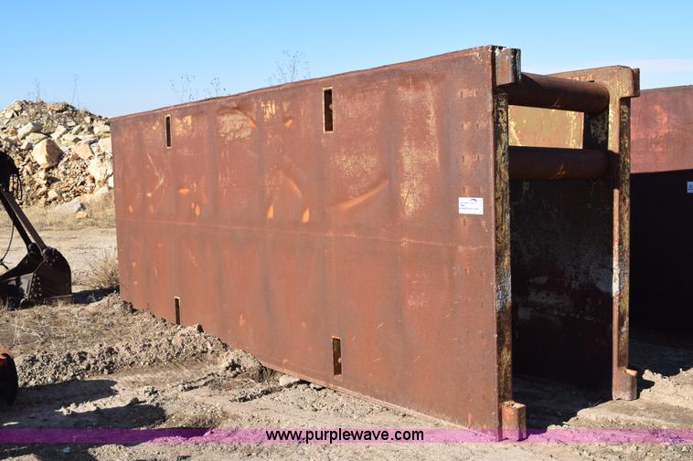 image for item I2376 Trench box