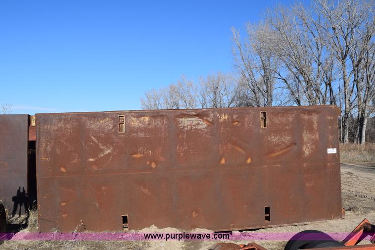 image for item I2376 Trench box