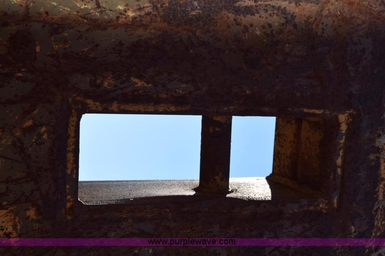 image for item I2376 Trench box