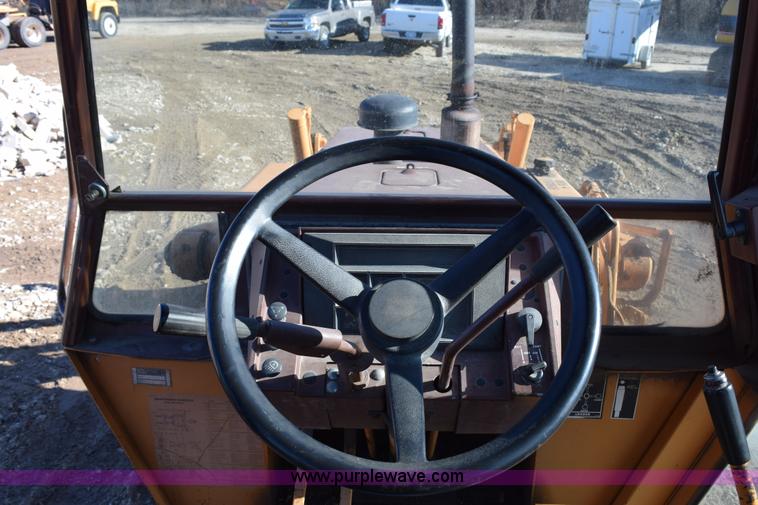 image for item I2385 Case 580 Super E backhoe