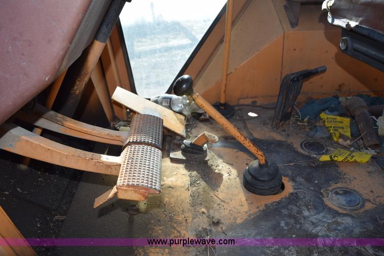 image for item I2385 Case 580 Super E backhoe