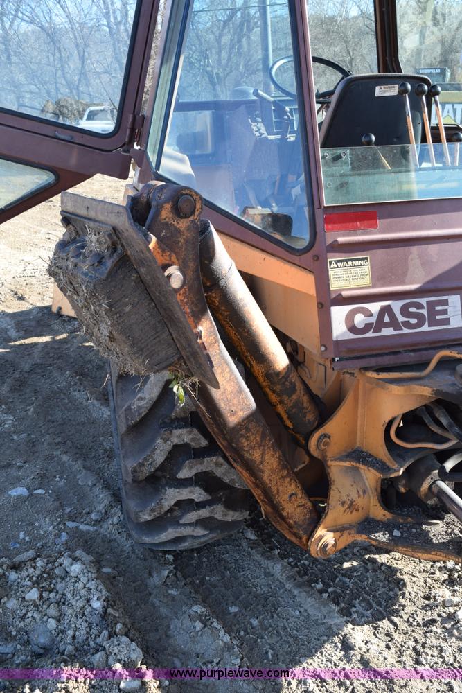 image for item I2385 Case 580 Super E backhoe