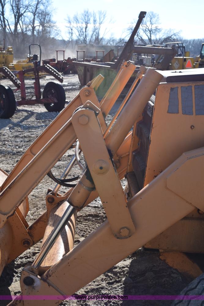 image for item I2385 Case 580 Super E backhoe