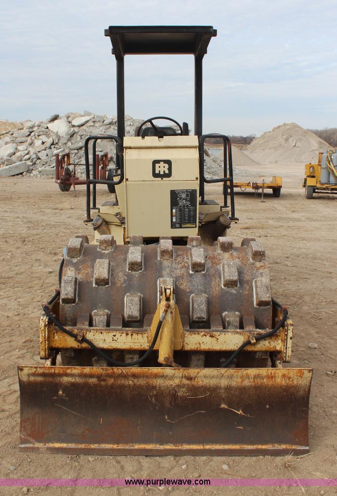 image for item I2395 1992 Ingersoll Rand SD-40F vibratory compactor