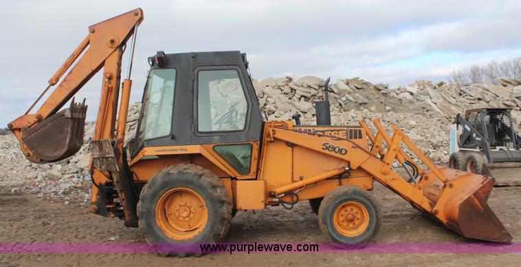 image for item I2439 1981 Case 580D backhoe