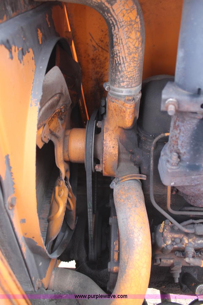 image for item I2439 1981 Case 580D backhoe
