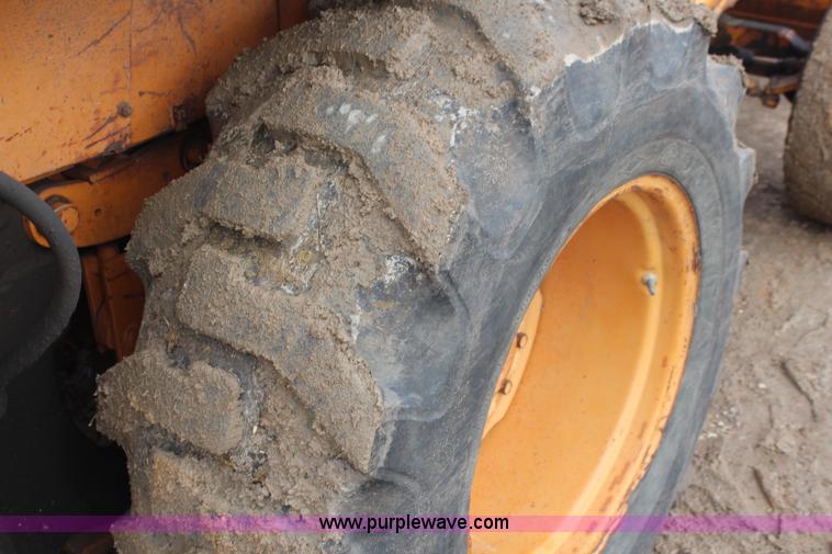 image for item I2439 1981 Case 580D backhoe