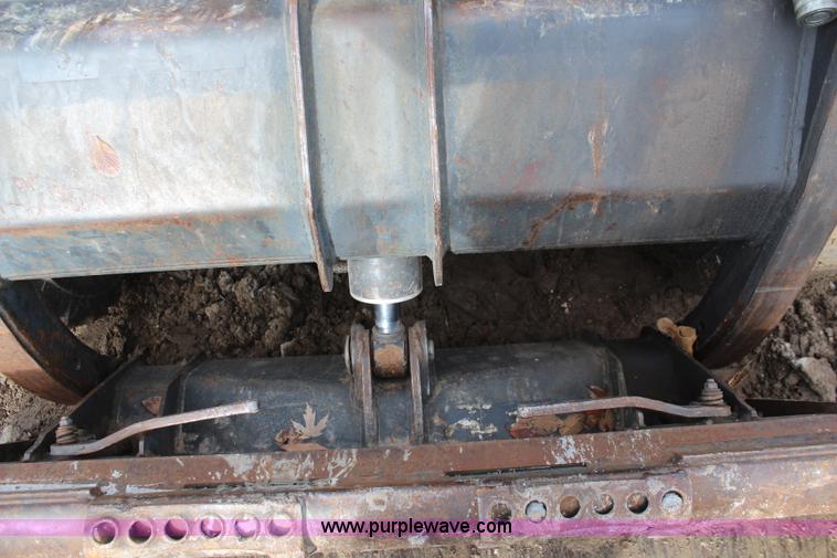 image for item I2440 1993 Bobcat 7753 skid steer