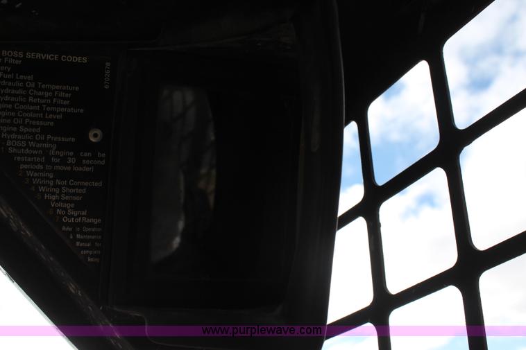 image for item I2440 1993 Bobcat 7753 skid steer