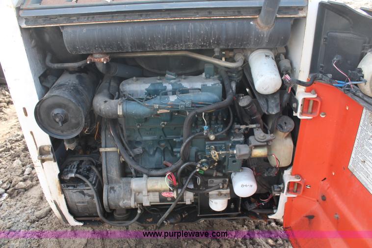 image for item I2440 1993 Bobcat 7753 skid steer