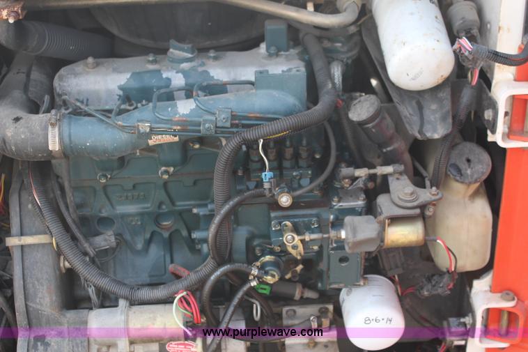 image for item I2440 1993 Bobcat 7753 skid steer