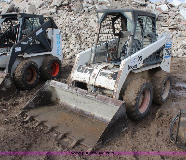 image for item I2441 1999 Bobcat 763G skid steer