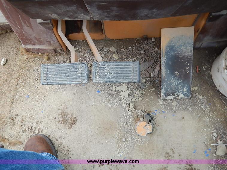 image for item I2444 1988 Case 580K backhoe