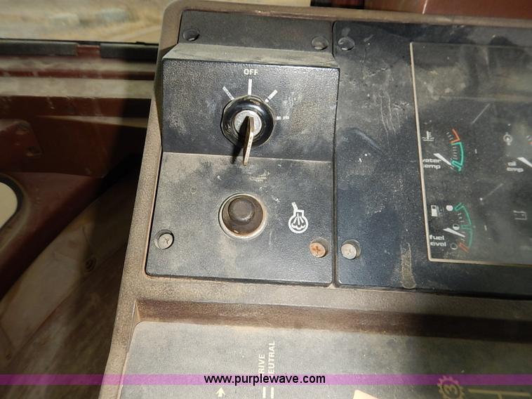 image for item I2444 1988 Case 580K backhoe