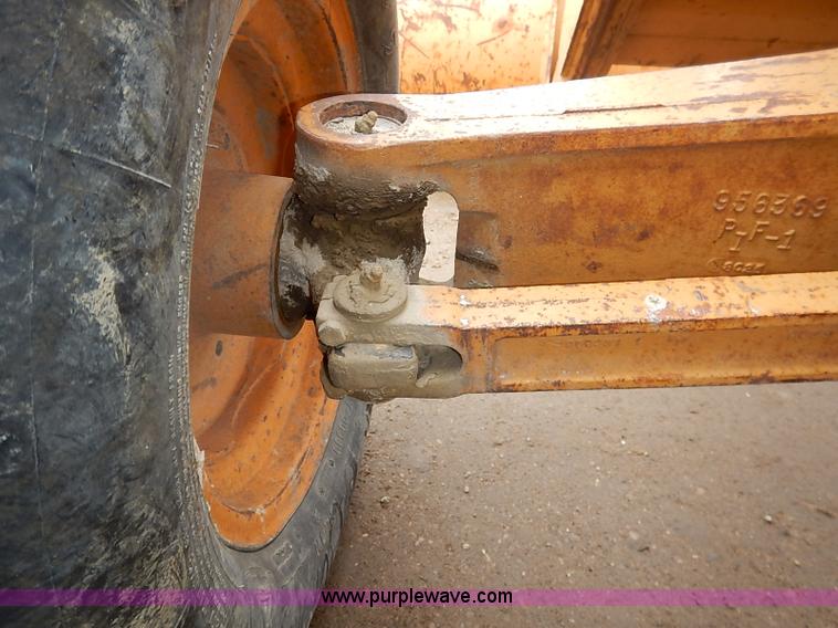 image for item I2444 1988 Case 580K backhoe