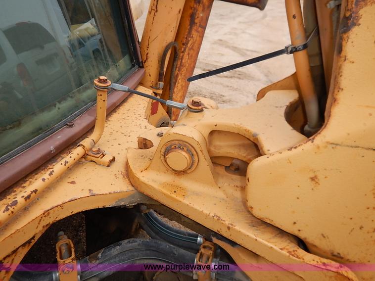 image for item I2444 1988 Case 580K backhoe