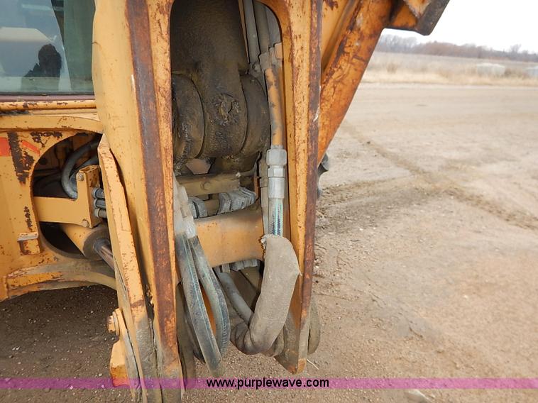 image for item I2444 1988 Case 580K backhoe