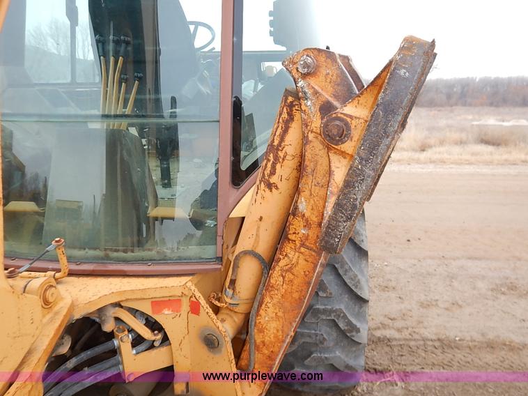 image for item I2444 1988 Case 580K backhoe