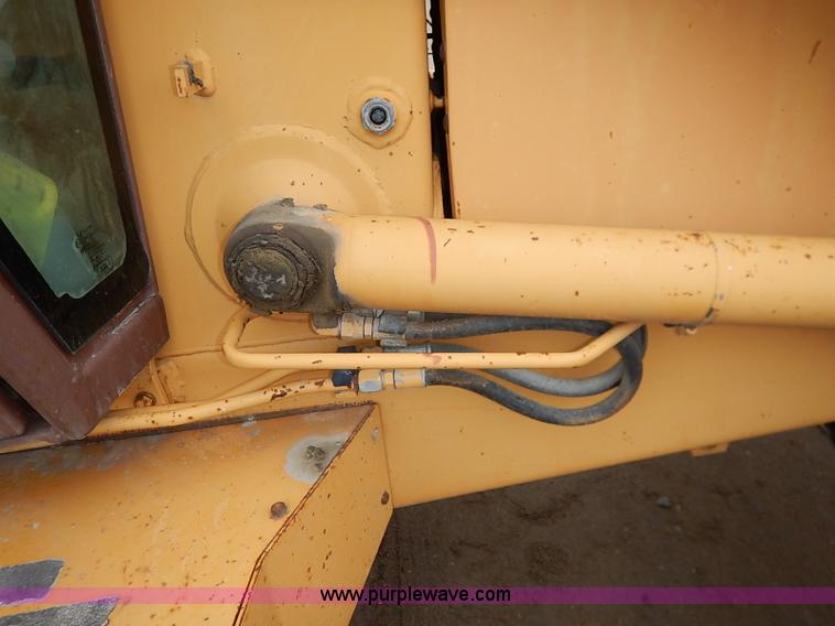 image for item I2444 1988 Case 580K backhoe