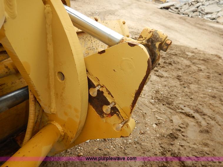 image for item I2445 Royal 80 articulated motor grader