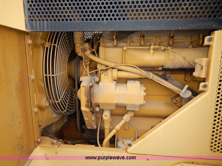 image for item I2445 Royal 80 articulated motor grader