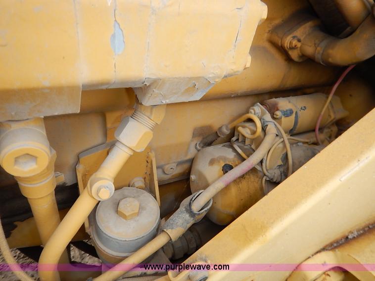 image for item I2445 Royal 80 articulated motor grader