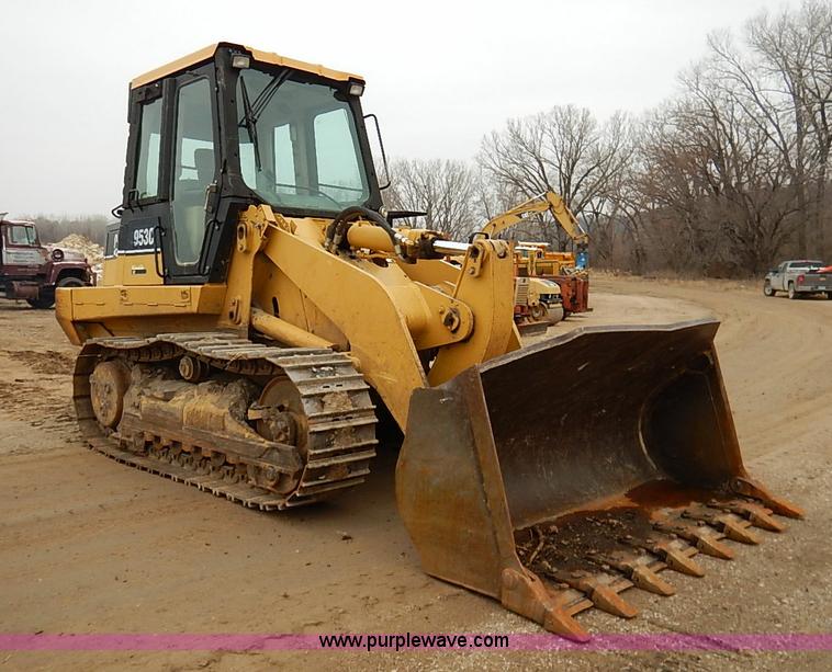 image for item I2446 1998 Caterpillar 953C track loader