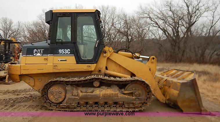 image for item I2446 1998 Caterpillar 953C track loader