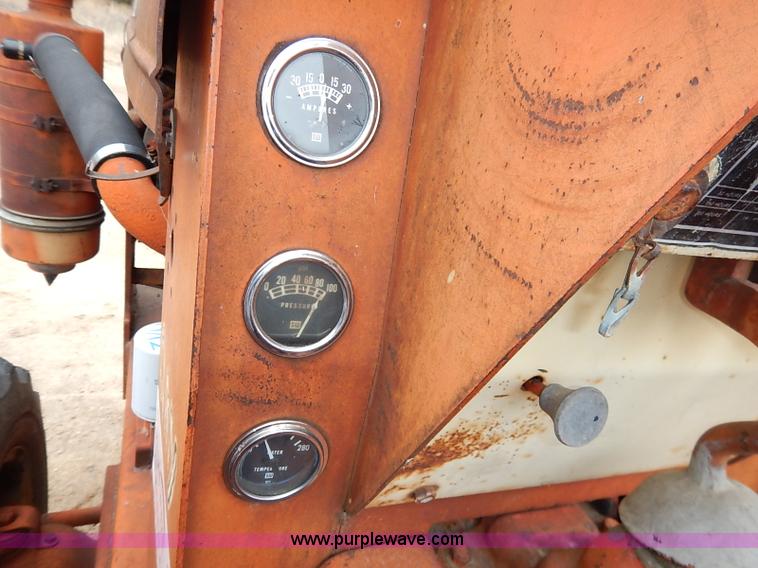 image for item I2448 Ditch Witch R65 trencher