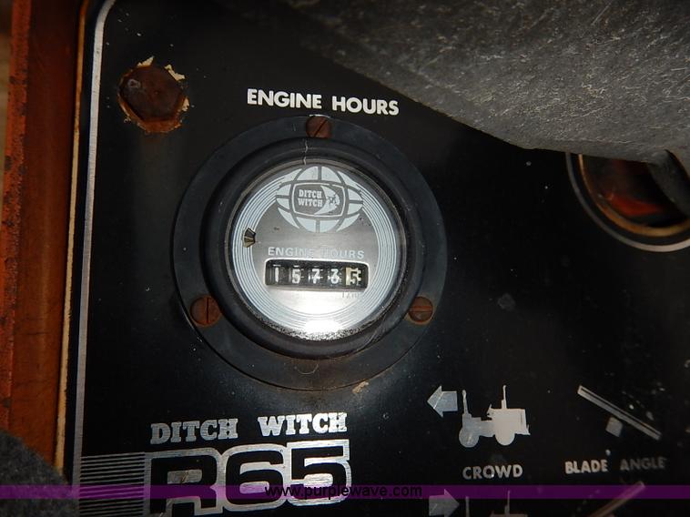 image for item I2448 Ditch Witch R65 trencher