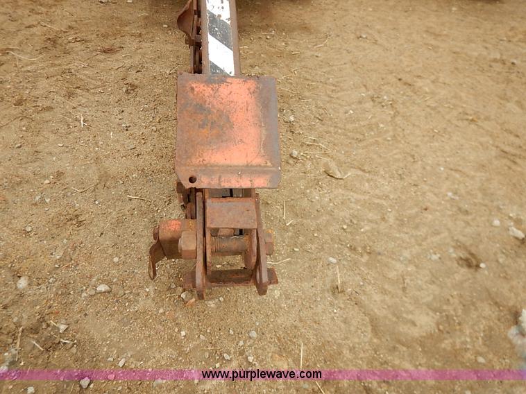 image for item I2448 Ditch Witch R65 trencher