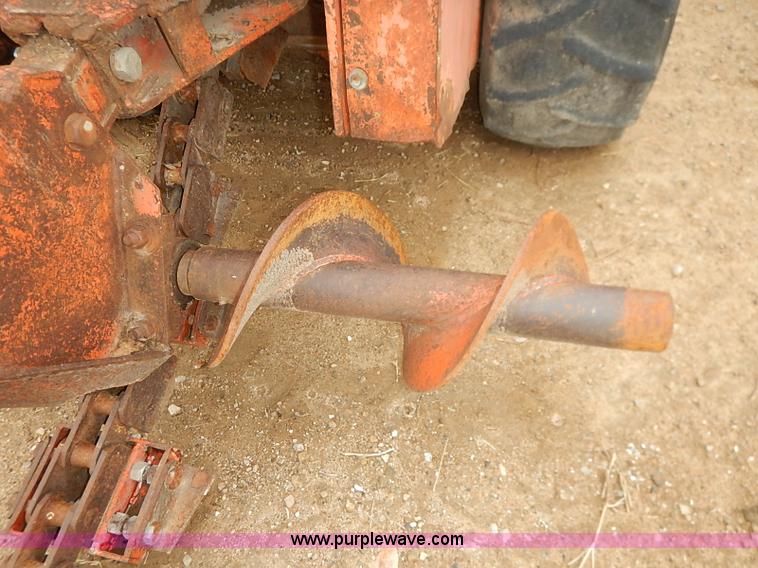 image for item I2448 Ditch Witch R65 trencher