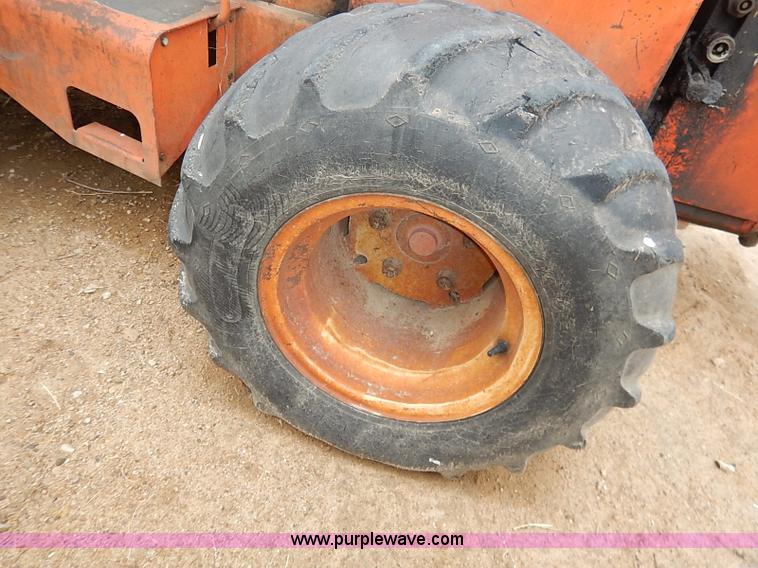 image for item I2448 Ditch Witch R65 trencher