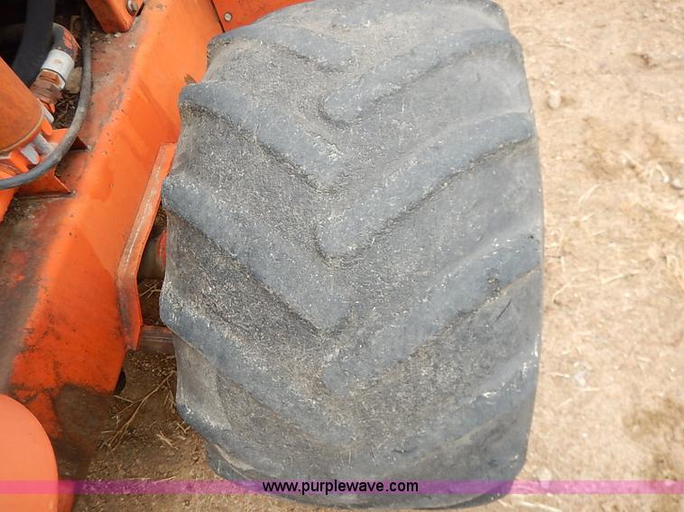 image for item I2449 Ditch Witch R65 vibratory plow