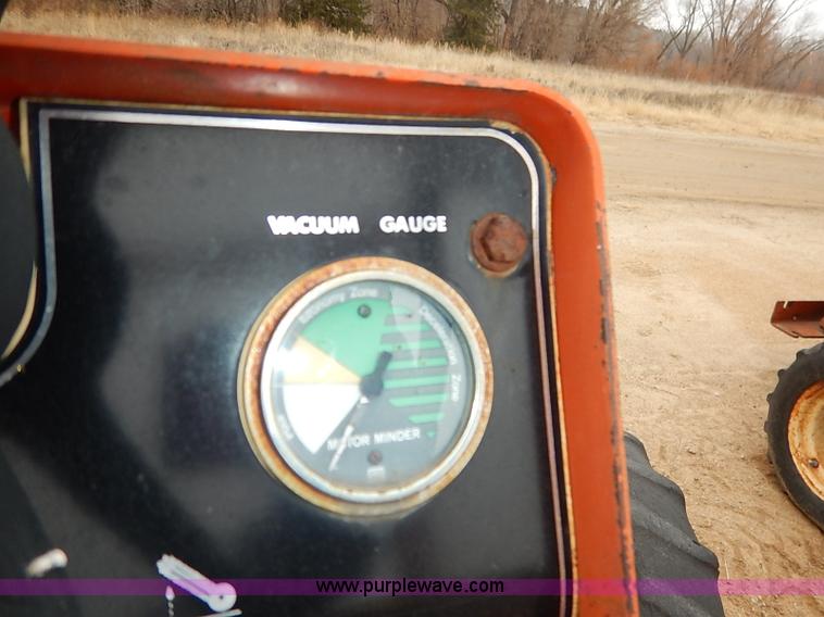 image for item I2449 Ditch Witch R65 vibratory plow