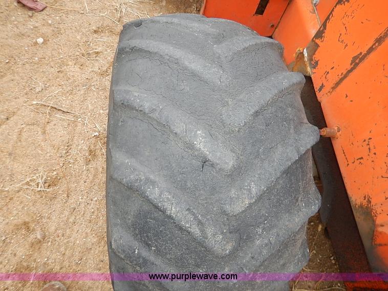 image for item I2449 Ditch Witch R65 vibratory plow