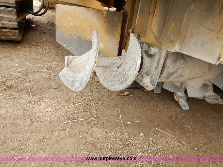 image for item I2450 1986 Gomaco Commander II GT6200 curb machine