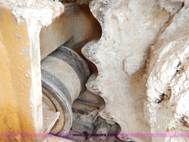 image for item I2450 1986 Gomaco Commander II GT6200 curb machine