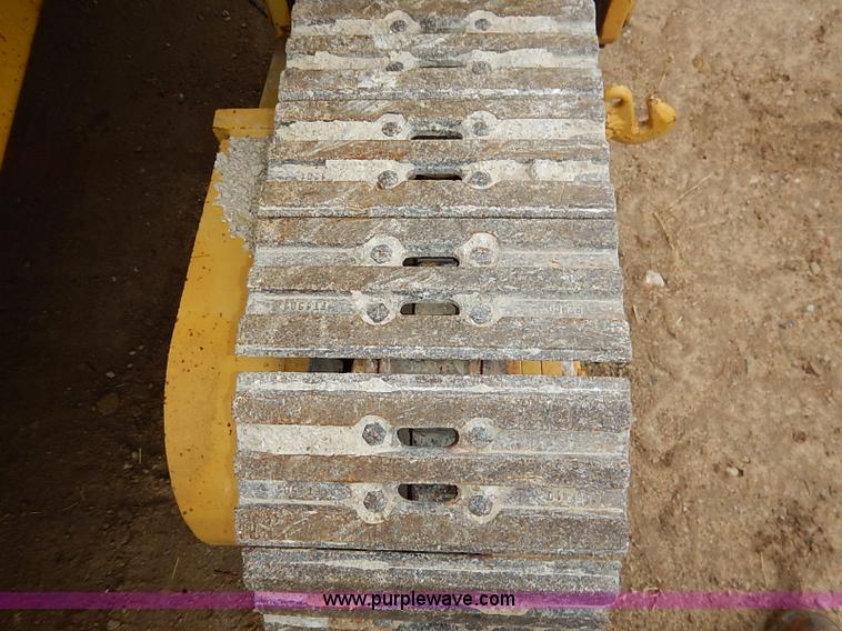 image for item I2450 1986 Gomaco Commander II GT6200 curb machine