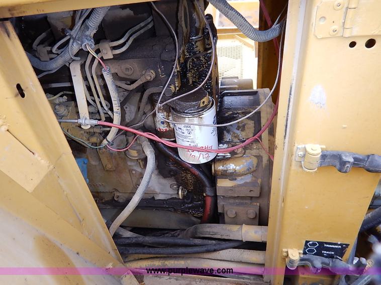 image for item I2450 1986 Gomaco Commander II GT6200 curb machine