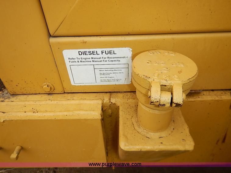 image for item I2450 1986 Gomaco Commander II GT6200 curb machine