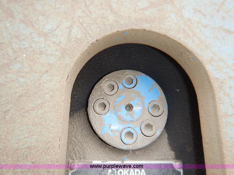 image for item I2451 Okada 318 hydraulic breaker