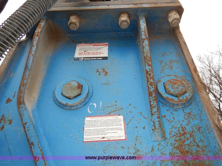 image for item I2451 Okada 318 hydraulic breaker