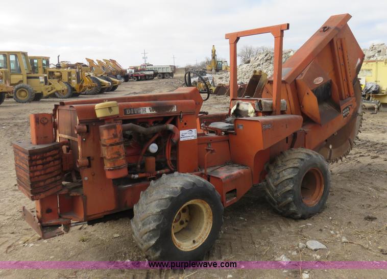 image for item I2459 Ditch Witch R65G-2 rock saw