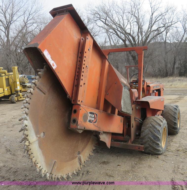 image for item I2459 Ditch Witch R65G-2 rock saw