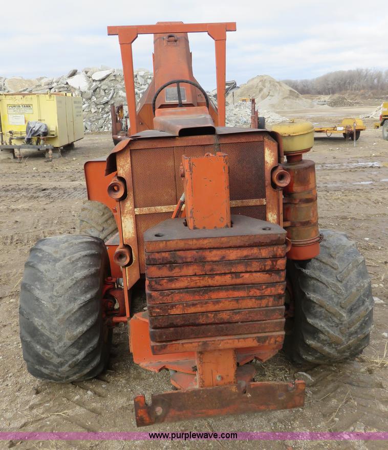 image for item I2459 Ditch Witch R65G-2 rock saw