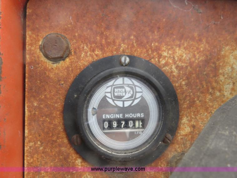 image for item I2459 Ditch Witch R65G-2 rock saw