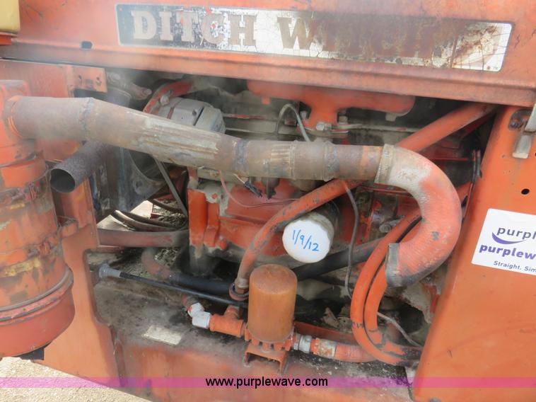 image for item I2459 Ditch Witch R65G-2 rock saw