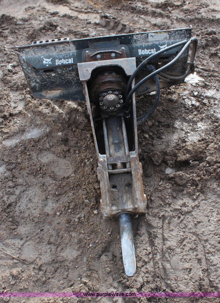 image for item I2464 Bobcat B950 skid steer breaker attachment